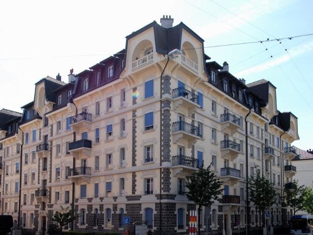 Rent a 4 rooms apartment in Lausanne Flatfox