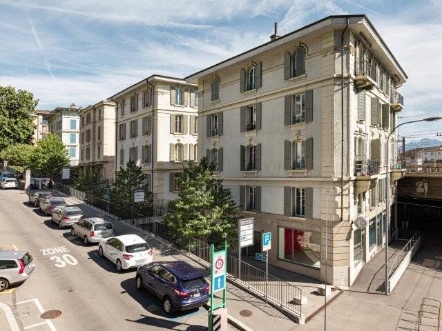 Rent a 4 rooms apartment in Lausanne Flatfox