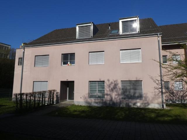 Rent a 4 rooms apartment in Lausen Flatfox