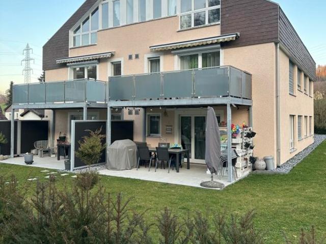 Rent a 4 ½ rooms apartment in Lausen Flatfox