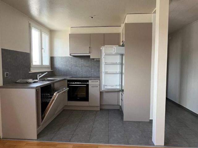 Rent a 4 rooms apartment in La Chaux de Fonds Flatfox