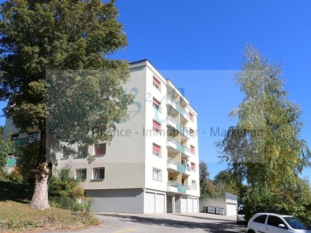 Rent a 4 ½ rooms apartment in La Chaux de Fonds Flatfox