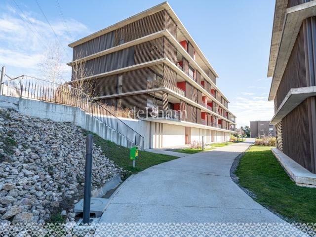 Rent a 4 ½ rooms apartment in Le Mont sur Lausanne Flatfox