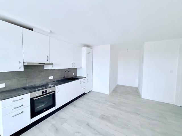 Rent a 4 ½ rooms apartment in Lignières Flatfox