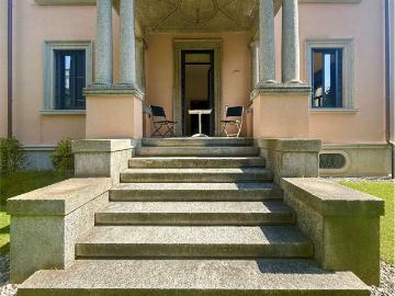 Rent a 4 ½ rooms apartment in Lugano Flatfox