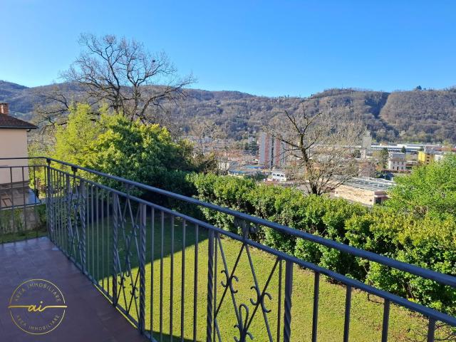 Rent a 4 ½ rooms apartment in Morbio Inferiore Flatfox