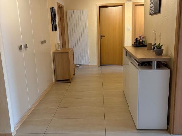 Rent a 4 ½ rooms apartment in Morrens Flatfox