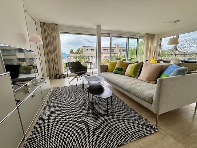 Rent a 4 ½ rooms apartment in Männedorf Flatfox