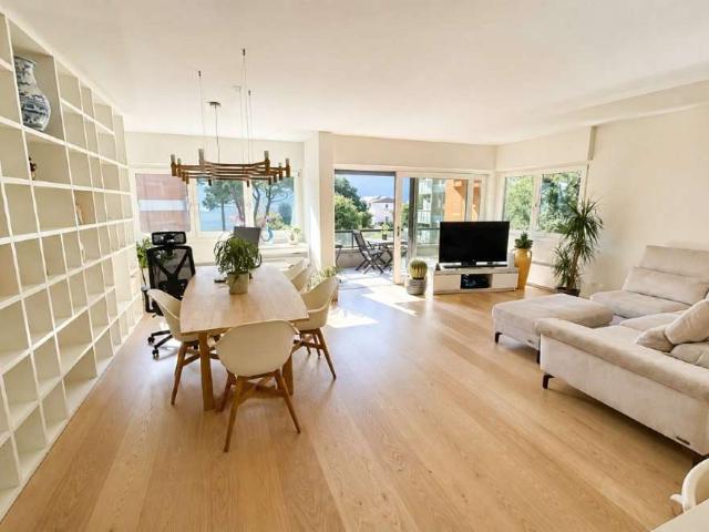 Rent a 4 ½ rooms apartment in Maroggia Flatfox