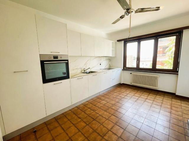 Rent a 4 rooms apartment in Mendrisio Flatfox
