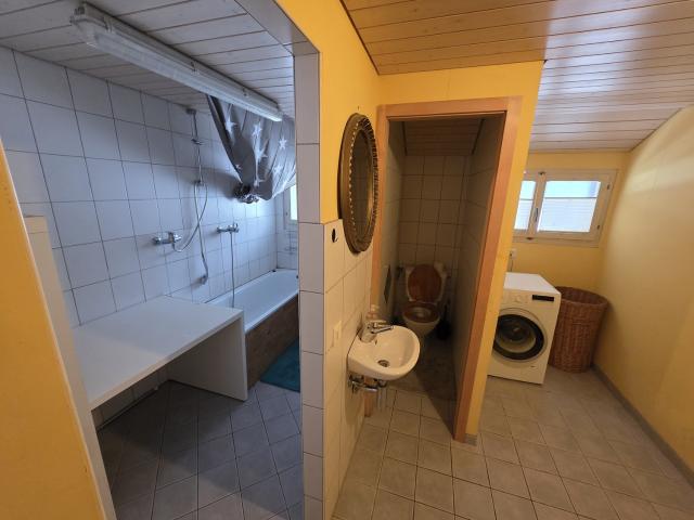 Rent a 4 ½ rooms apartment in Mitlödi Flatfox