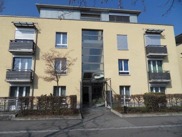 Rent a 4 ½ rooms apartment in Münsingen Flatfox