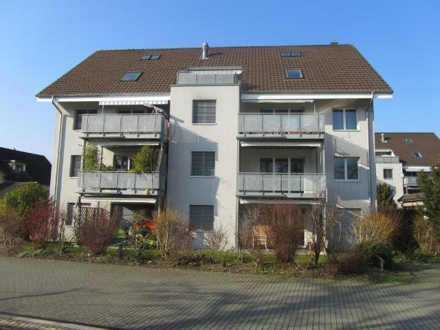 Rent a 4 ½ rooms apartment in Muri Flatfox