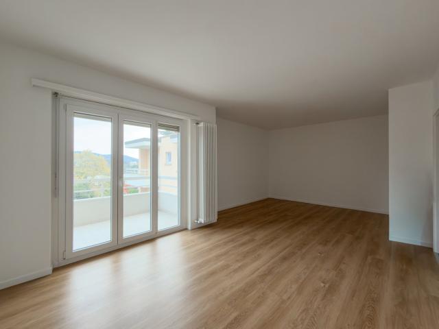 Rent a 4 ½ rooms apartment in Novazzano Flatfox