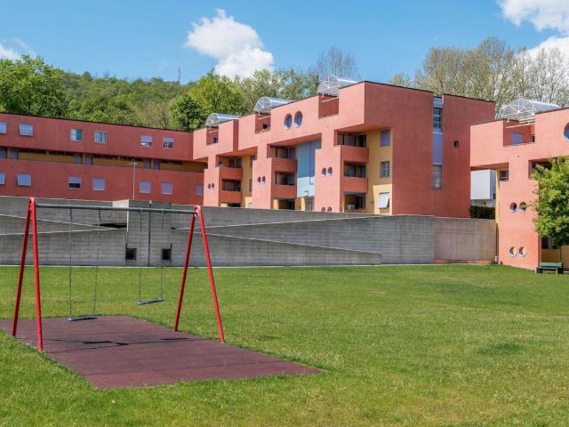 Rent a 4 rooms apartment in Novazzano Flatfox