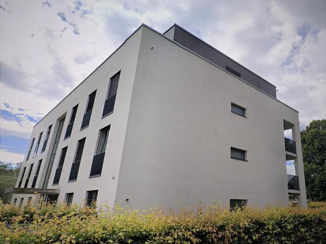 Rent a 4 ½ rooms apartment in Nänikon Flatfox