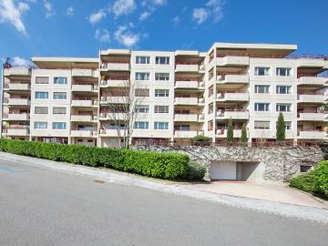 Rent a 4 ½ rooms apartment in Neuchâtel Flatfox
