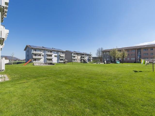 Rent a 4 ½ rooms apartment in Neuendorf Flatfox