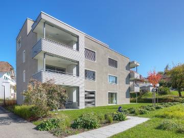 Rent a 4 ½ rooms apartment in Neuendorf Flatfox