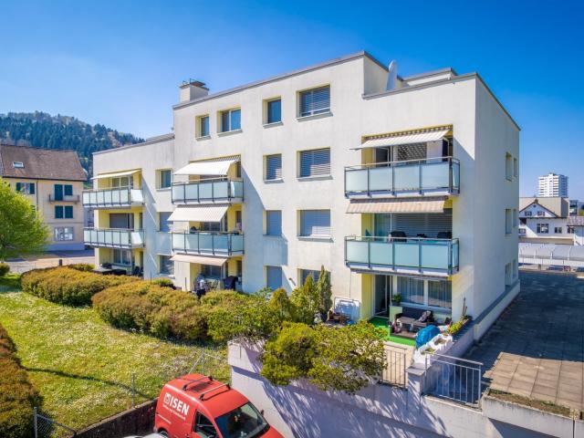 Rent a 4 ½ rooms apartment in Neuenhof Flatfox