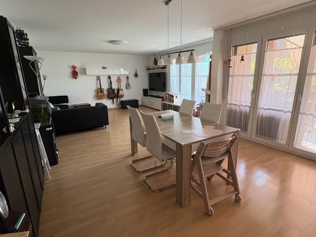 Rent a 4 ½ rooms apartment in Niederglatt Flatfox