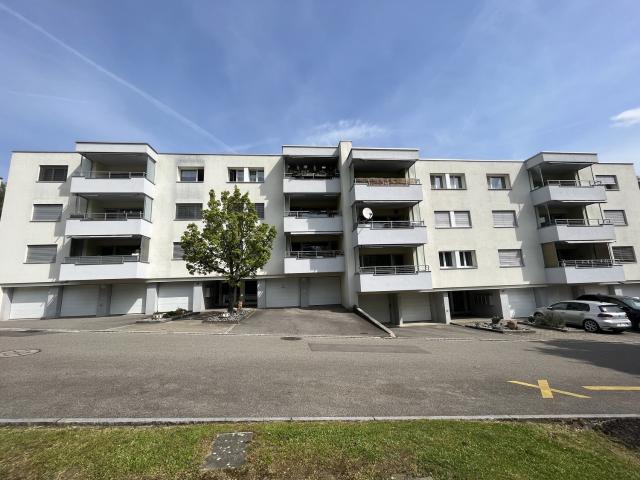 Rent a 4 ½ rooms apartment in Niederdorf Flatfox
