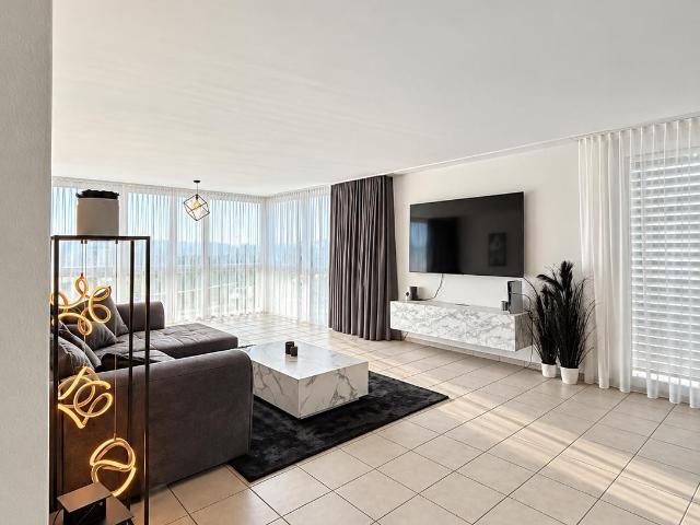 Rent a 4 ½ rooms apartment in Schindellegi Flatfox