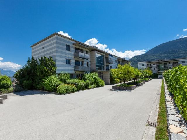 Rent a 4 ½ rooms apartment in Sierre Flatfox