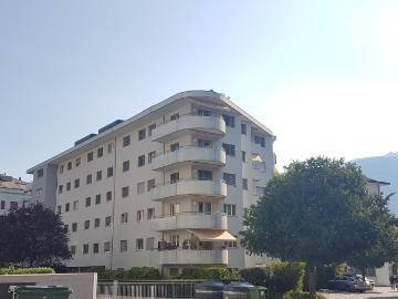 Rent a 4 ½ rooms apartment in Sion Flatfox