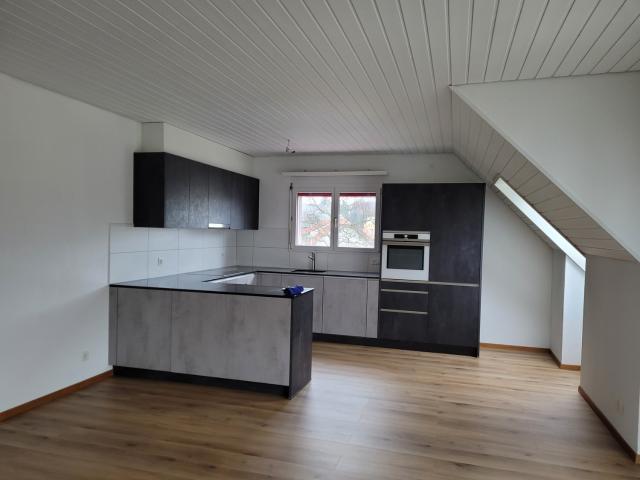 Rent a 4 rooms apartment in Sisseln Flatfox