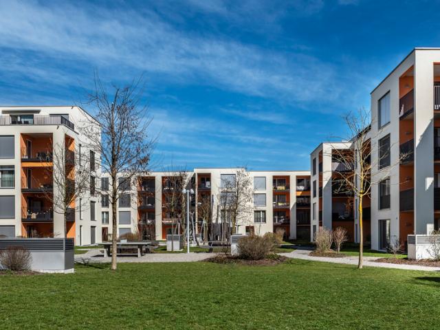 Rent a 4 ½ rooms apartment in Spreitenbach Flatfox
