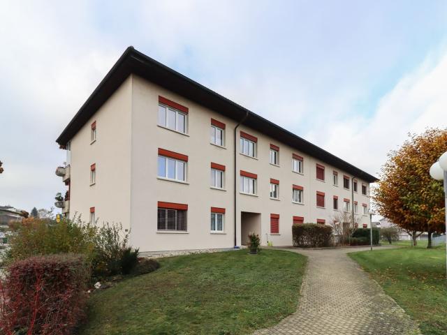 Rent a 4 ½ rooms apartment in Studen BE Flatfox