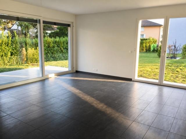 Rent a 4 ½ rooms apartment in St Sulpice Flatfox
