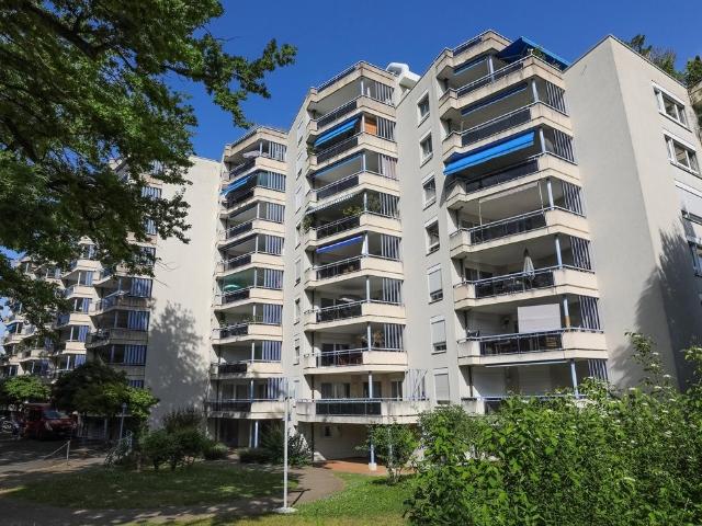 Rent a 4 rooms apartment in Petit Lancy Flatfox