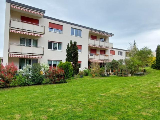 Rent a 4 ½ rooms apartment in Pfaffhausen Flatfox