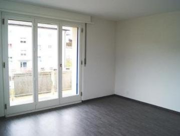 Rent a 4 ½ rooms apartment in Plaffeien Flatfox