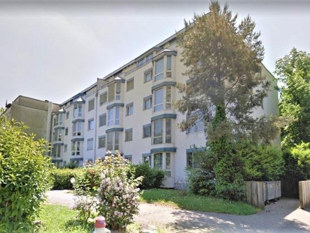 Rent a 4 ½ rooms apartment in Pratteln Flatfox