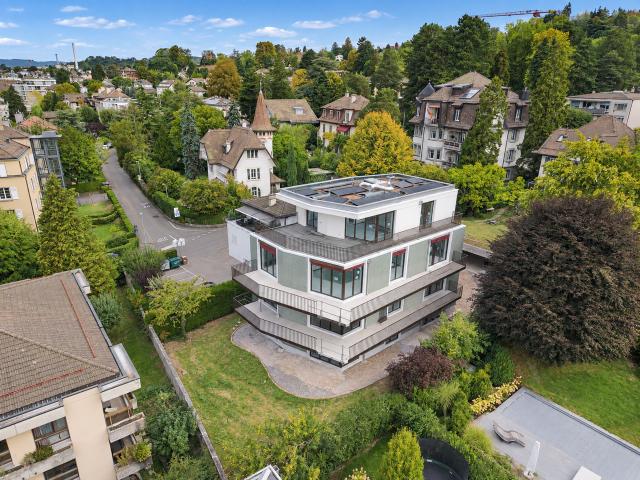 Rent a 4 ½ rooms apartment in Pully Flatfox