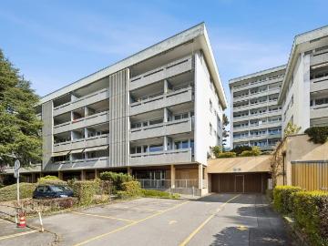 Rent a 4 ½ rooms apartment in Pully Flatfox