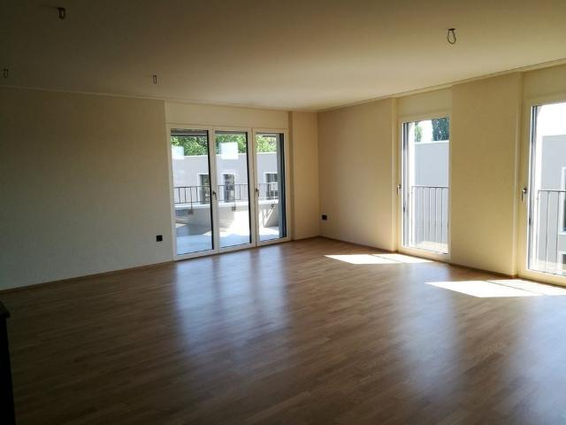 Rent a 4 ½ rooms apartment in Romanshorn