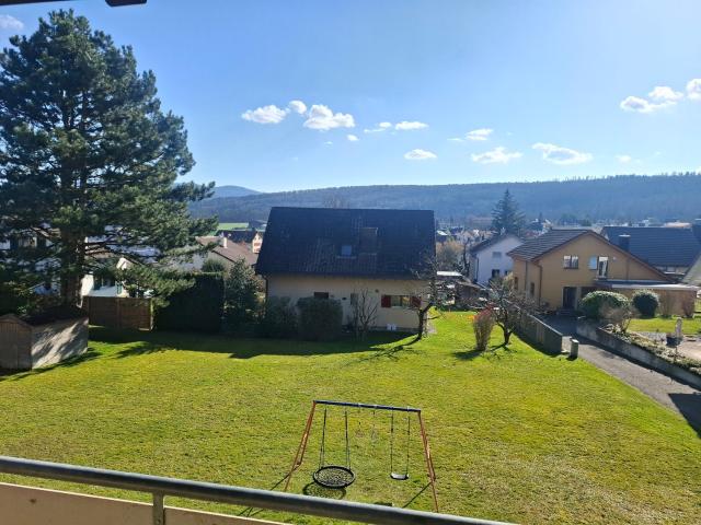 Rent a 4 ½ rooms apartment in Röschenz Flatfox