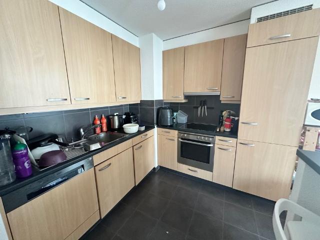 Rent a 4 rooms apartment in Renens Flatfox