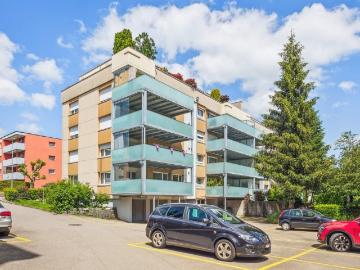 Rent a 4 ½ rooms apartment in Rickenbach Flatfox