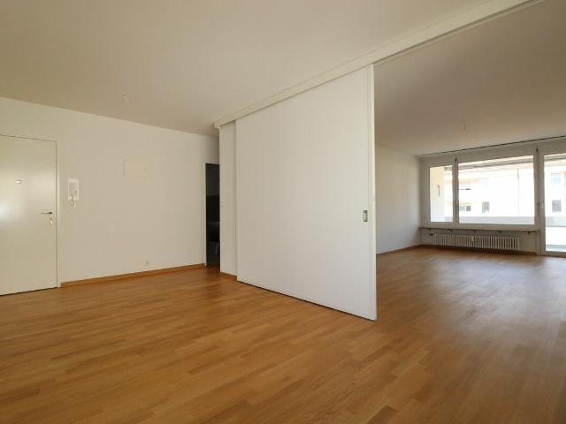 Rent a 4 ½ rooms apartment in Riehen Flatfox