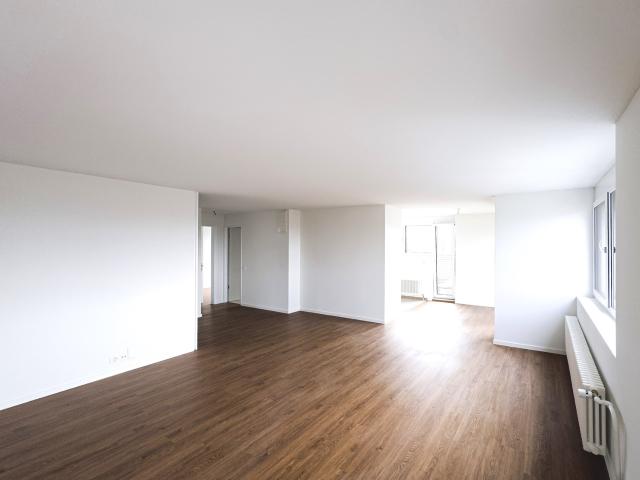 Rent a 4 ½ rooms apartment in Wallisellen Flatfox