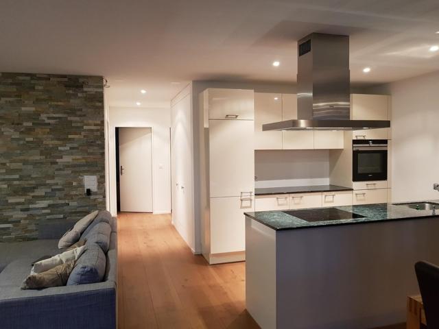 Rent a 4 ½ rooms apartment in Weiach Flatfox