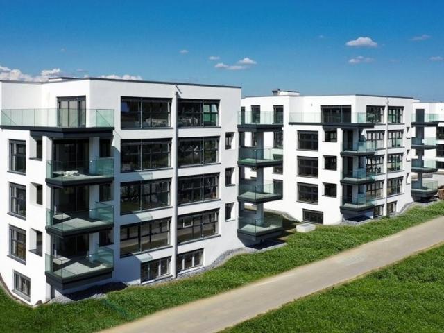 Rent a 4 ½ rooms apartment in Weiach Flatfox
