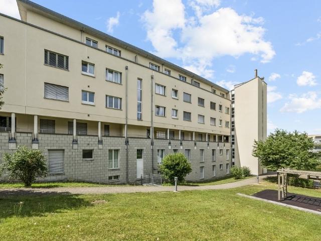 Rent a 4 ½ rooms apartment in Wittenbach Flatfox