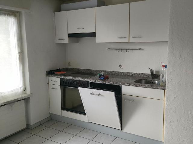 Rent a 4 rooms apartment in Widen Flatfox