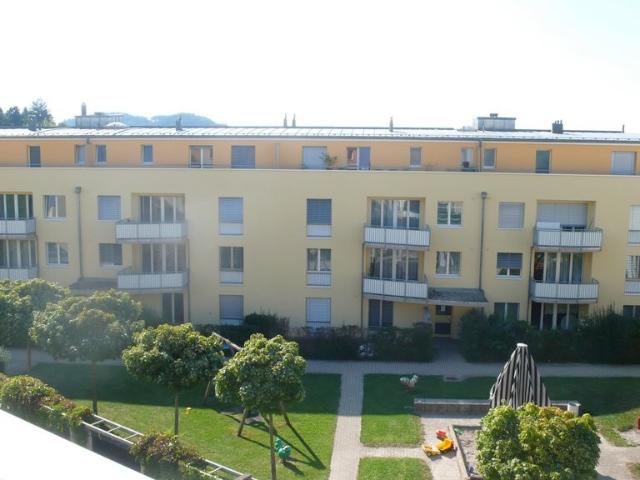 Rent a 4 ½ rooms apartment in Wil Flatfox